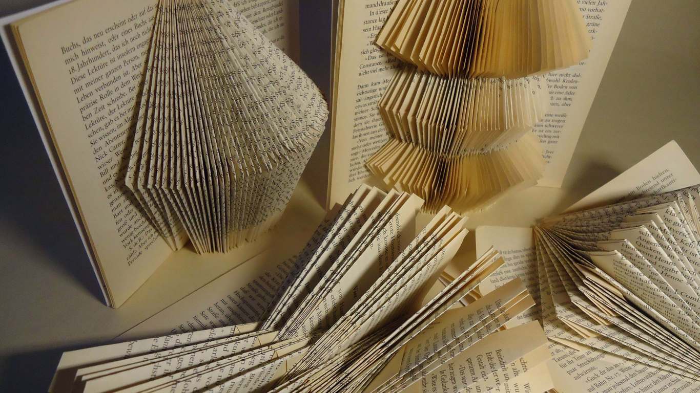 Beispiele, Faltobjekte aus Büchern